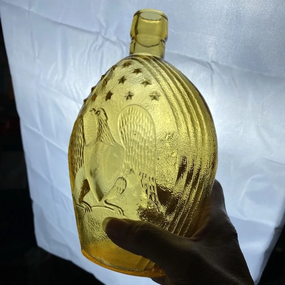 Vintage Glass Eagle Embossed Flask Collectible Bottle Home Decor Green Glassware - Picture 5 of 12